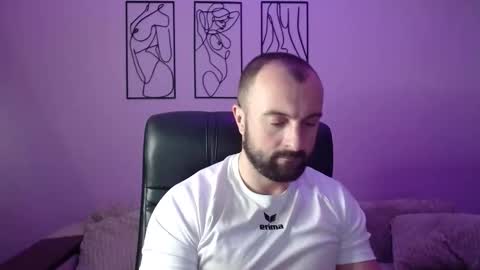 Snapshot of brindlefly69 chatting on 11/04/25, 11:20 brindlefly69 online show from 11/04/25, 11:20