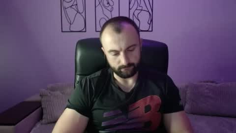 Snapshot of brindlefly69 chatting on 11/06/25, 11:44 brindlefly69 online show from 11/06/25, 11:44