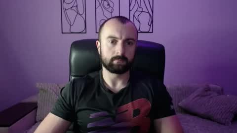 Snapshot of brindlefly69 chatting on 11/11/25, 11:10 brindlefly69 online show from 11/11/25, 11:10