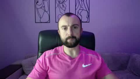 Snapshot of brindlefly69 chatting on 11/17/25, 07:08 brindlefly69 online show from 11/17/25, 07:08