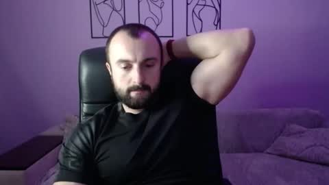 Snapshot of brindlefly69 chatting on 11/24/25, 11:43 brindlefly69 online show from 11/24/25, 11:43