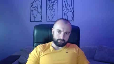 Snapshot of brindlefly69 chatting on 12/01/25, 11:48 brindlefly69 online show from 12/01/25, 11:48