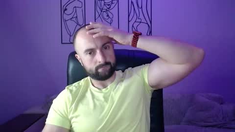 Snapshot of brindlefly69 chatting on 12/03/25, 11:52 brindlefly69 online show from 12/03/25, 11:52