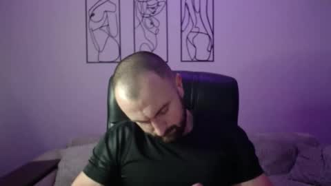 Snapshot of brindlefly69 chatting on 12/04/25, 11:41 brindlefly69 online show from 12/04/25, 11:41