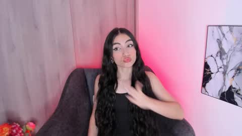 Snapshot of britany__lenox chatting on 09/28/25, 03:23 britany lenox online show from 09/28/25, 03:23