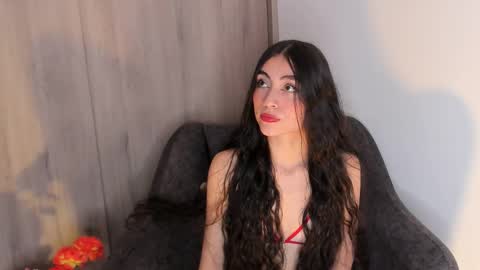 Snapshot of britany__lenox chatting on 10/21/25, 01:39 britany lenox online show from 10/21/25, 01:39