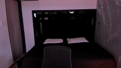 britanyfoxx online show from 10/28/25, 03:04