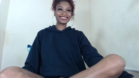 britanylee 01 online show from 02/16/26, 04:19