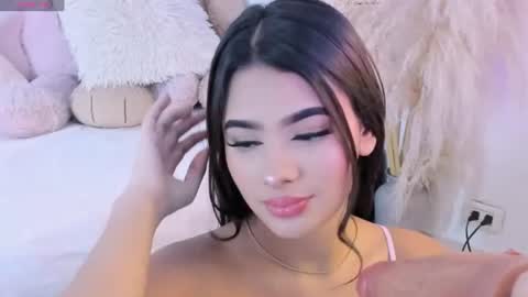 britanylin__ online show from 07/09/26, 09:24