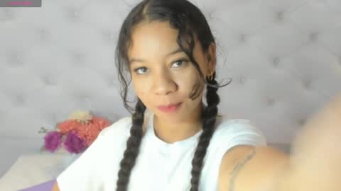 Brithany Rousee online show from 12/02/24, 10:12