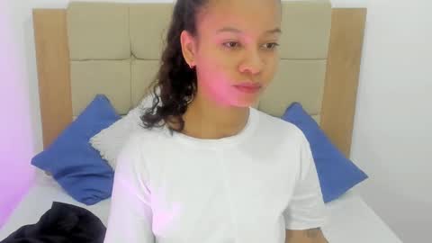 Brithany Rousee online show from 09/23/25, 08:12