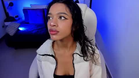 britney_collins_ online show from 07/15/26, 01:05