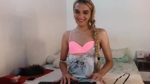 Britney online show from 09/08/25, 11:48