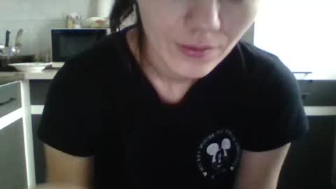 Britney online show from 01/08/25, 01:41