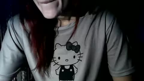 Snapshot of britneyamy chatting on 11/01/25, 10:01 Britney online show from 11/01/25, 10:01