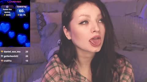 britneybarker online show from 02/04/25, 03:22