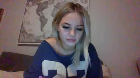 britneycherry08 online show from 07/03/26, 03:13