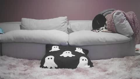 Britt    online show from 12/31/24, 10:45