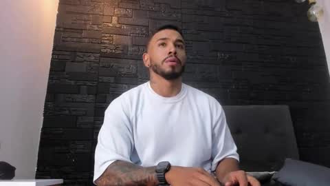 Snapshot of brock_hurn chatting on 10/01/25, 07:09 brock_hurn online show from 10/01/25, 07:09