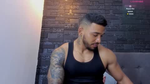 Snapshot of brock_hurn chatting on 11/15/25, 09:43 brock_hurn online show from 11/15/25, 09:43