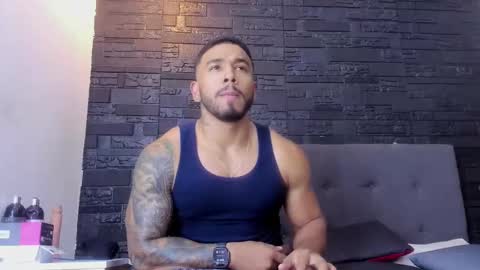 Snapshot of brock_hurn chatting on 12/13/25, 08:47 brock_hurn online show from 12/13/25, 08:47