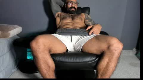 Snapshot of brockhurn_ chatting on 10/17/25, 11:51 brockhurn_ online show from 10/17/25, 11:51