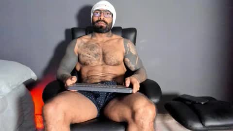 Snapshot of brockhurn_ chatting on 11/28/25, 11:51 brockhurn_ online show from 11/28/25, 11:51