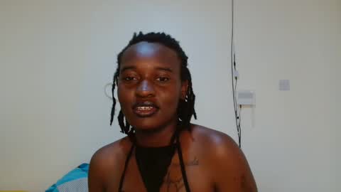 Snapshot of broken_haloo chatting on 03/28/26, 05:29 broken_haloo online show from 03/28/26, 05:29