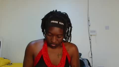 Snapshot of broken_haloo chatting on 03/29/26, 04:01 broken_haloo online show from 03/29/26, 04:01