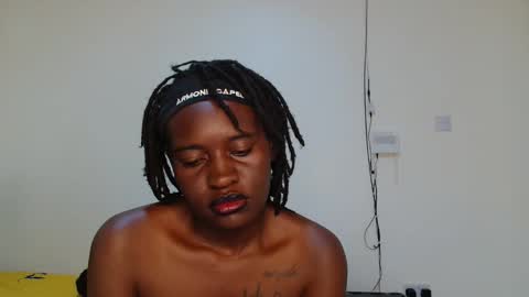 Snapshot of broken_haloo chatting on 04/03/26, 06:11 broken_haloo online show from 04/03/26, 06:11
