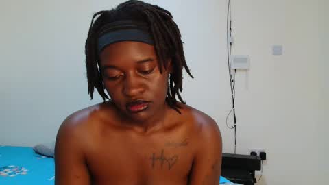 Snapshot of broken_haloo chatting on 04/14/26, 07:03 broken_haloo online show from 04/14/26, 07:03