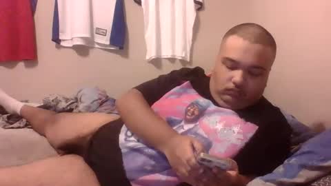 Snapshot of bronxforlife chatting on 02/19/25, 12:14 bronxforlife online show from 02/19/25, 12:14