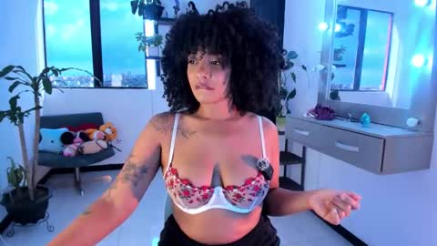 Snapshot of bronzetease chatting on 11/02/25, 09:06 JOIN MY CHANNEL ON TELEGRAM online show from 11/02/25, 09:06