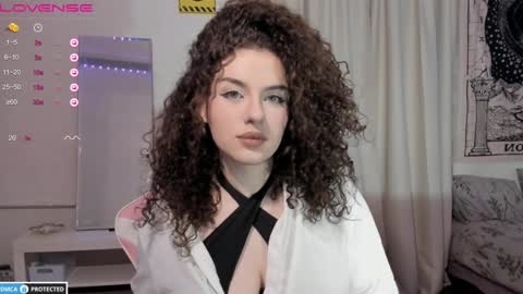 Brook  Help me collect 100 reactions  online show from 12/08/24, 06:50