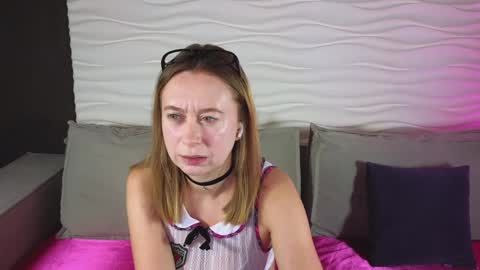 Brooke online show from 12/21/24, 09:04