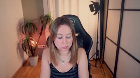 Brooke online show from 01/18/25, 12:02