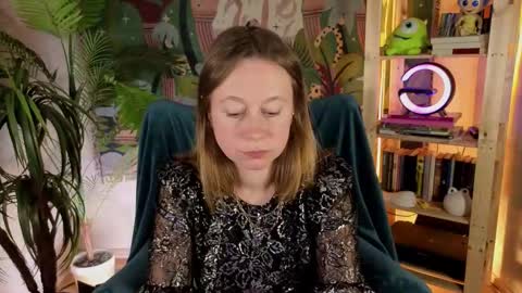 Snapshot of brooke_evans_ chatting on 11/05/25, 08:53 Brooke online show from 11/05/25, 08:53