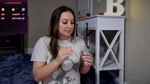 Snapshot of brookebee27 chatting on 01/05/25, 12:20 brookebee online show from 01/05/25, 12:20