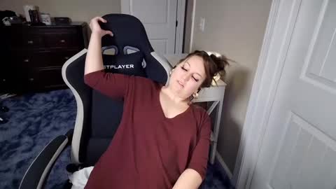 Snapshot of brookebee27 chatting on 02/28/25, 09:47 brookebee online show from 02/28/25, 09:47