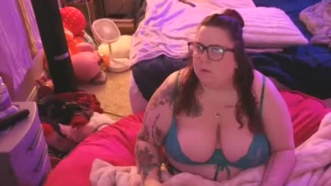 Snapshot of brookenicole3 chatting on 02/16/26, 12:07 Madam Brooke online show from 02/16/26, 12:07