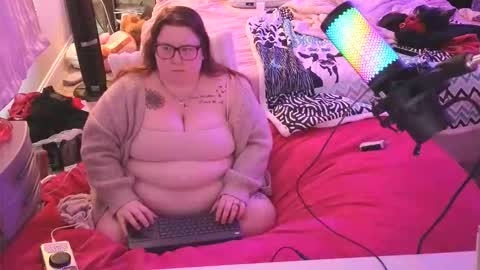 Snapshot of brookenicole3 chatting on 02/27/26, 05:46 Madam Brooke online show from 02/27/26, 05:46