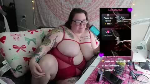 Snapshot of brookenicole3 chatting on 04/15/26, 01:29 Madam Brooke online show from 04/15/26, 01:29