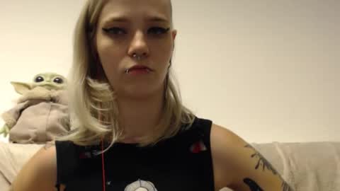 brookewylde_20 online show from 10/02/25, 04:14