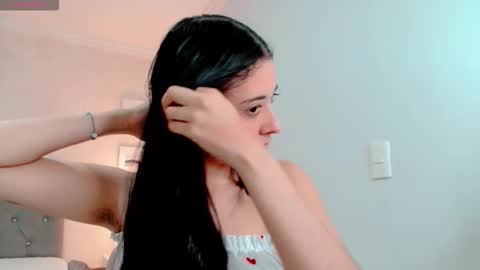 Brook Loves online show from 09/29/25, 03:44