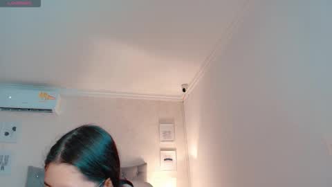 Snapshot of brooklove_doll chatting on 10/31/25, 05:25 Brook Loves online show from 10/31/25, 05:25