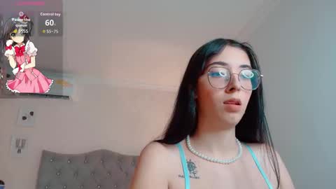 Snapshot of brooklove_doll chatting on 11/06/25, 06:09 Brook Loves online show from 11/06/25, 06:09