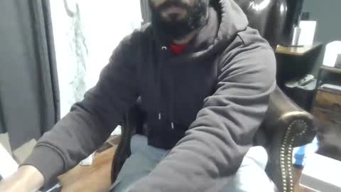 brownbd32 online show from 10/27/25, 05:11