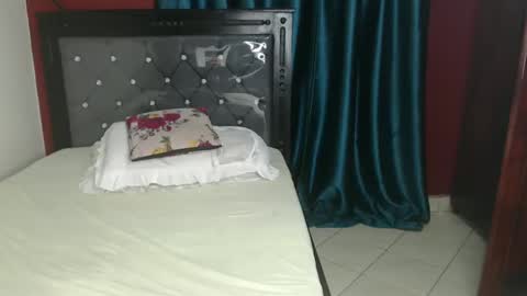 Brownie online show from 02/14/25, 03:33