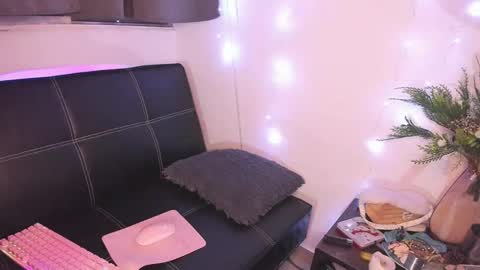 miss muller online show from 01/13/25, 05:23