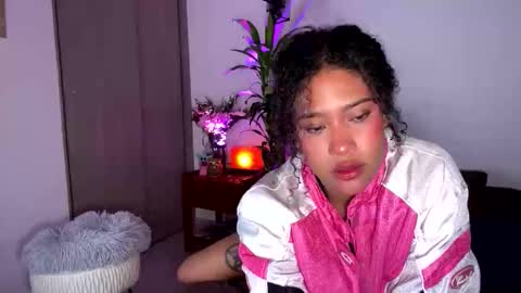 miss muller online show from 10/06/25, 10:51